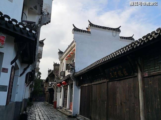 福建泉州连续18年邀请来泉务工人员“免费游”